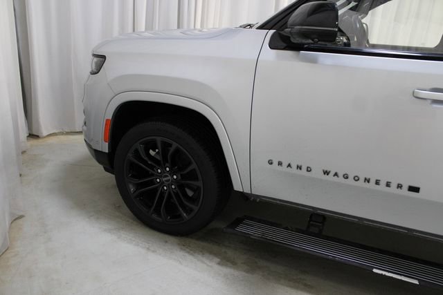 Used 2023 Jeep Grand Wagoneer Series II w/ Quick Order Packagew 28T image 8