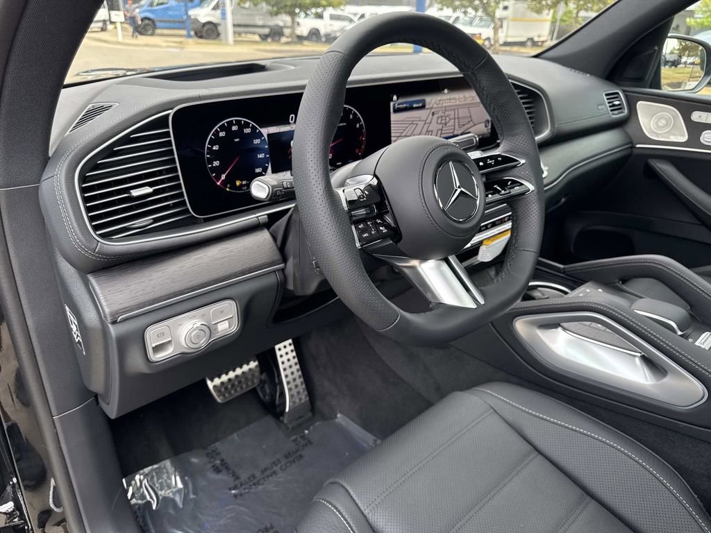 New 2026 Mercedes-Benz GLS 580 4MATIC image 20