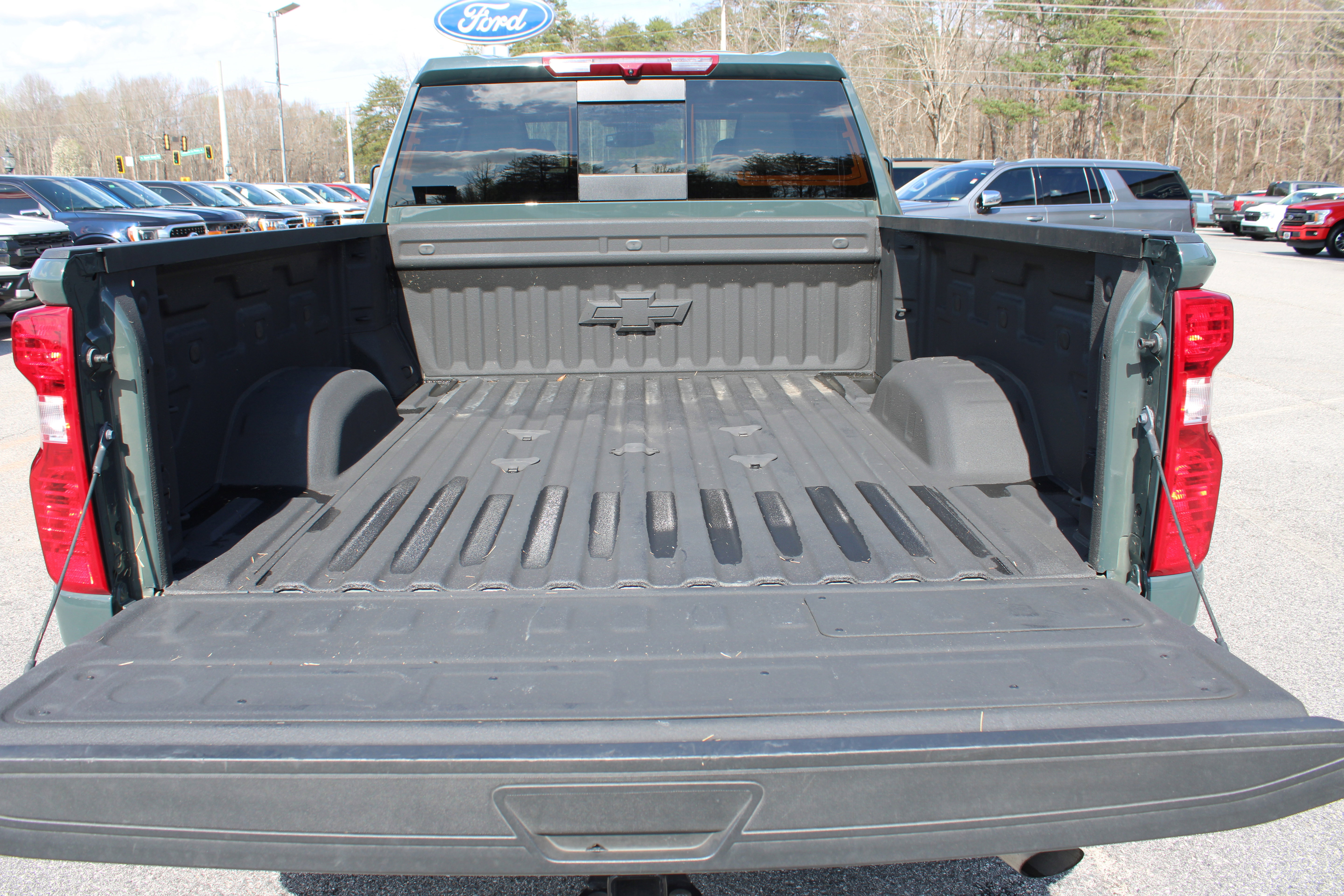 Used 2025 Chevrolet Silverado 2500 LT w/ All Star Edition image 13