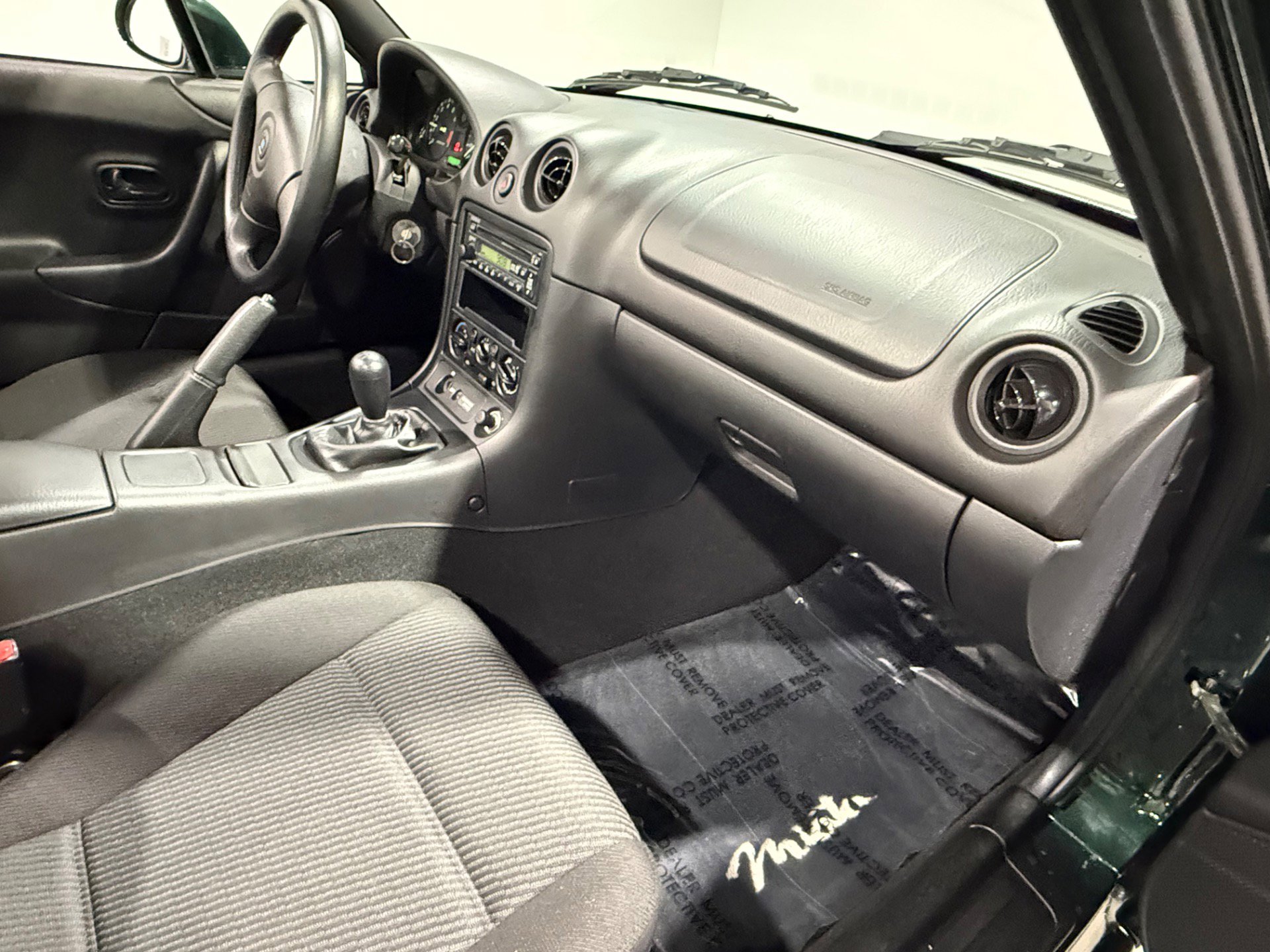 Used 1999 MAZDA MX-5 Miata RWD image 67