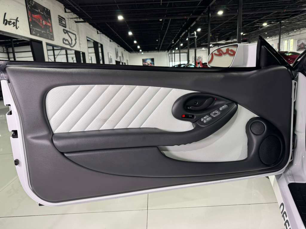 Used 1999 Pontiac Firebird Formula image 43