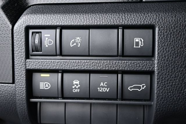 Used 2025 Toyota 4Runner Limited AWD/4WD image 12