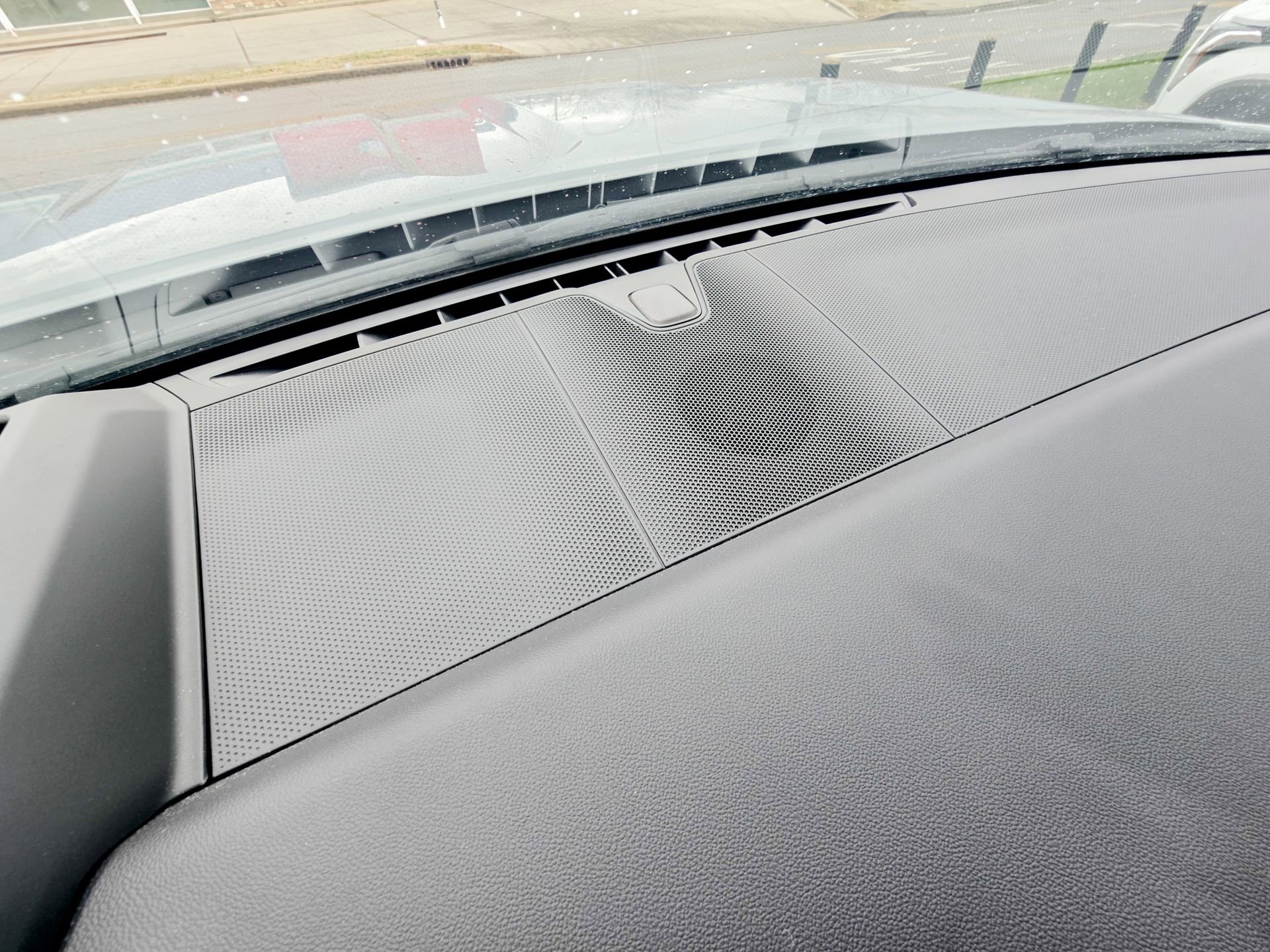 Used 2024 GMC Sierra EV Denali image 44