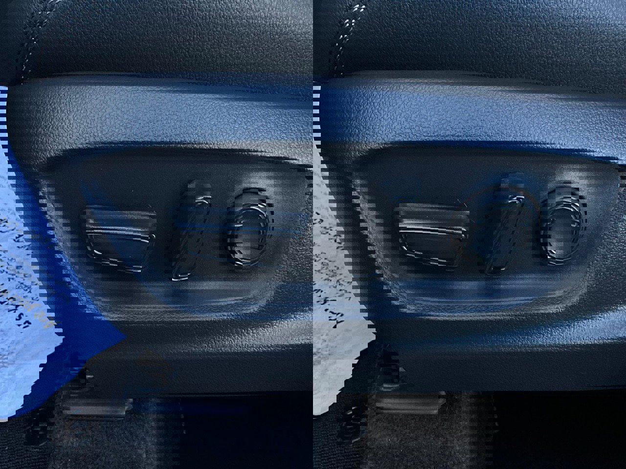 New 2026 Toyota Corolla Cross XLE image 11