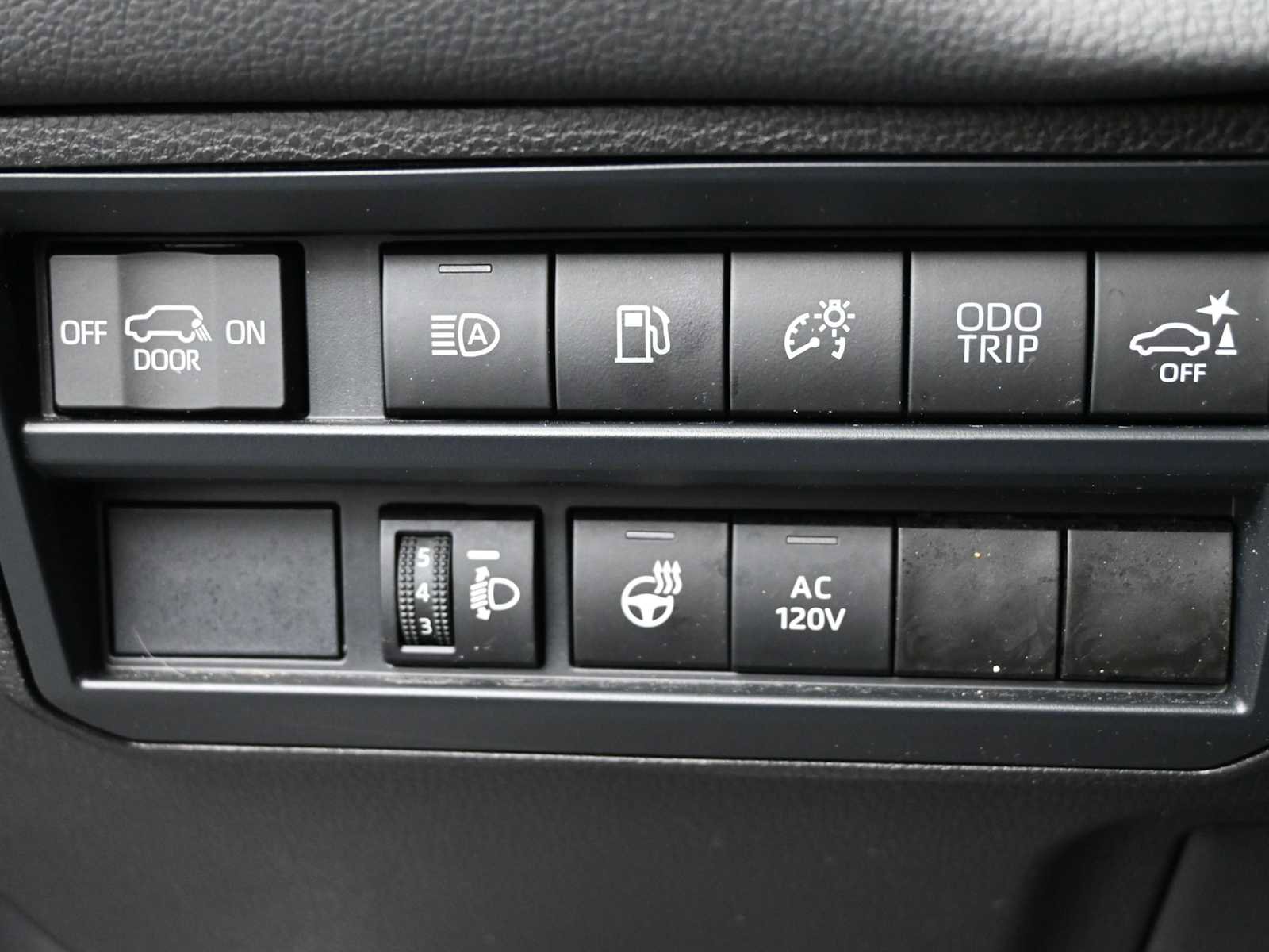 Used 2024 Toyota Sequoia SR5 image 16