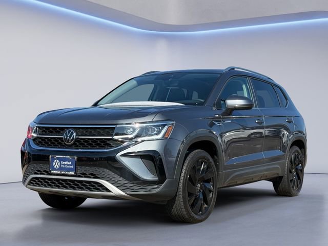 Certified 2024 Volkswagen Taos SEL image 7