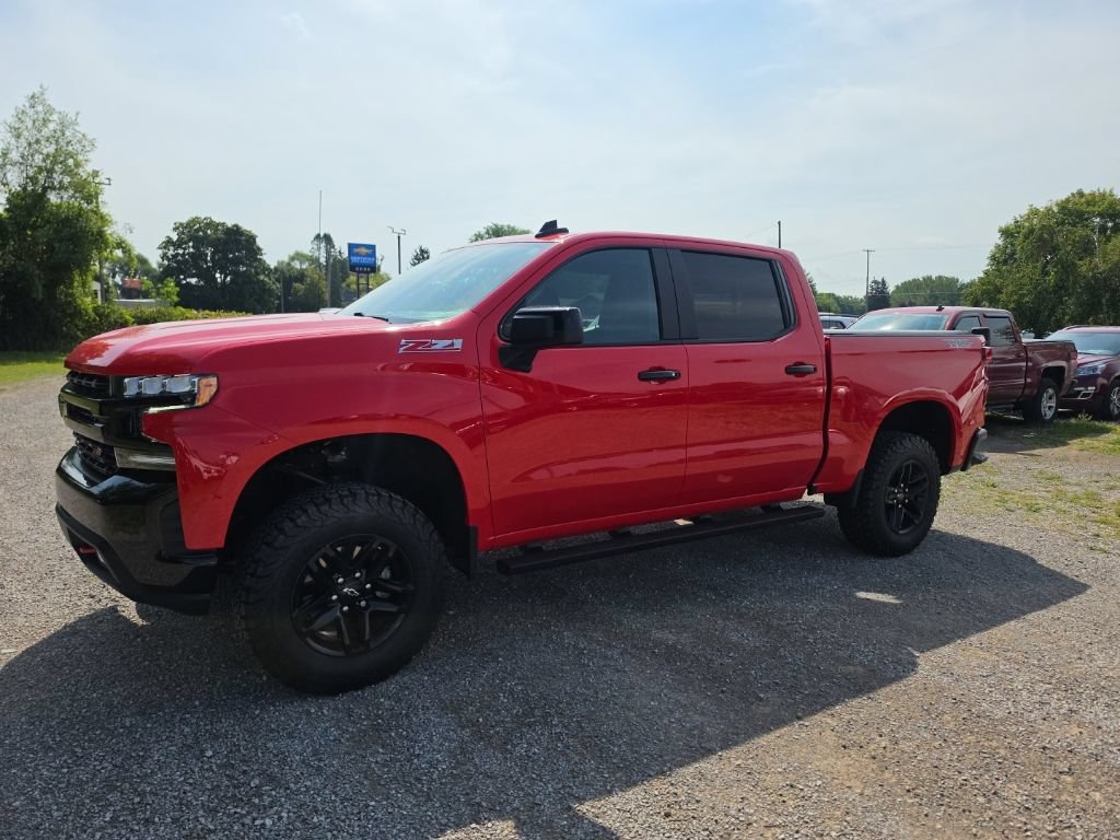 Used 2021 Chevrolet Silverado 1500 LT Trail Boss w/ Convenience Package II AWD/4WD image 3