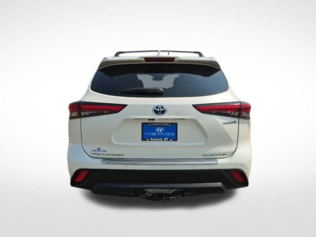 Used 2020 Toyota Highlander Platinum AWD/4WD image 6