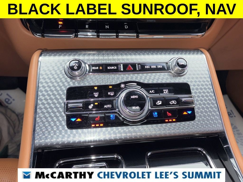 Used 2022 Lincoln Aviator Black Label w/ Dynamic Handling Package image 10