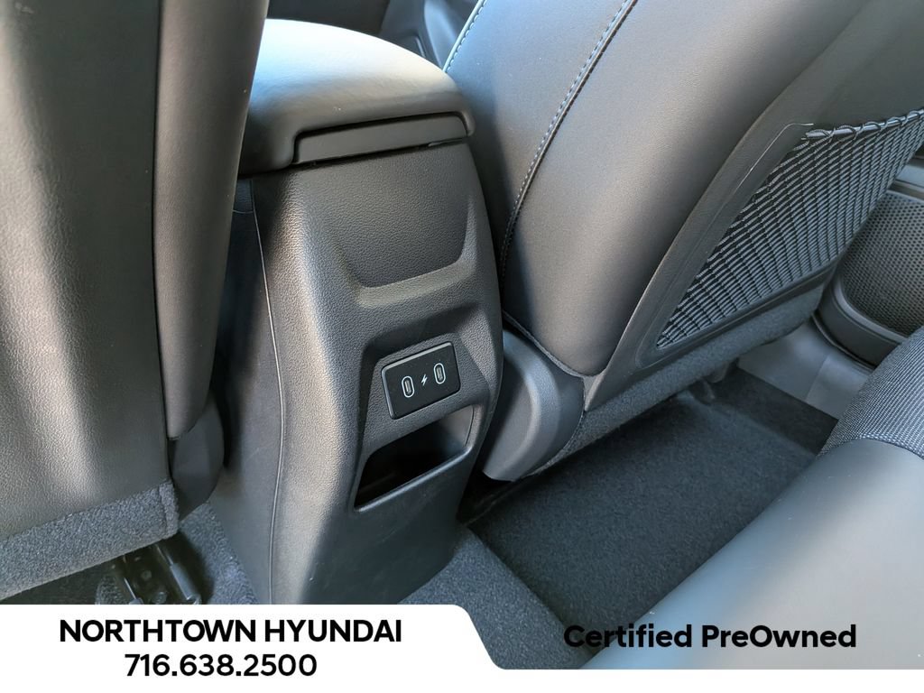 Certified 2026 Hyundai Venue SEL FWD image 32