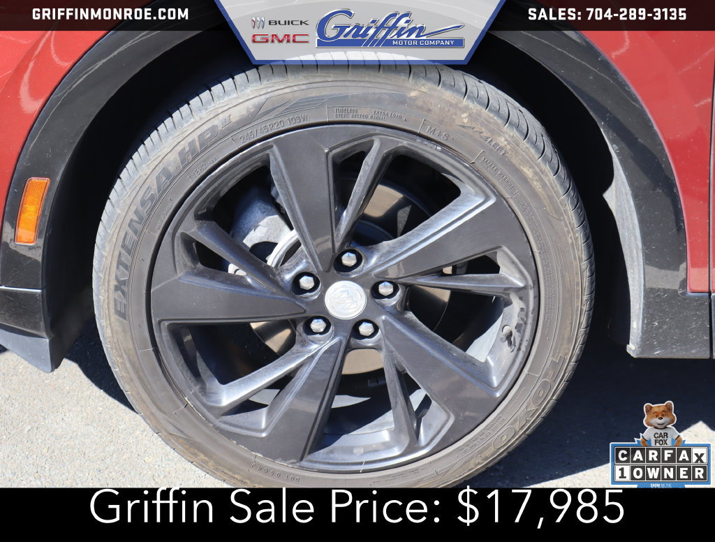 Used 2021 Buick Envision Essence w/ Sport Touring Package FWD image 11