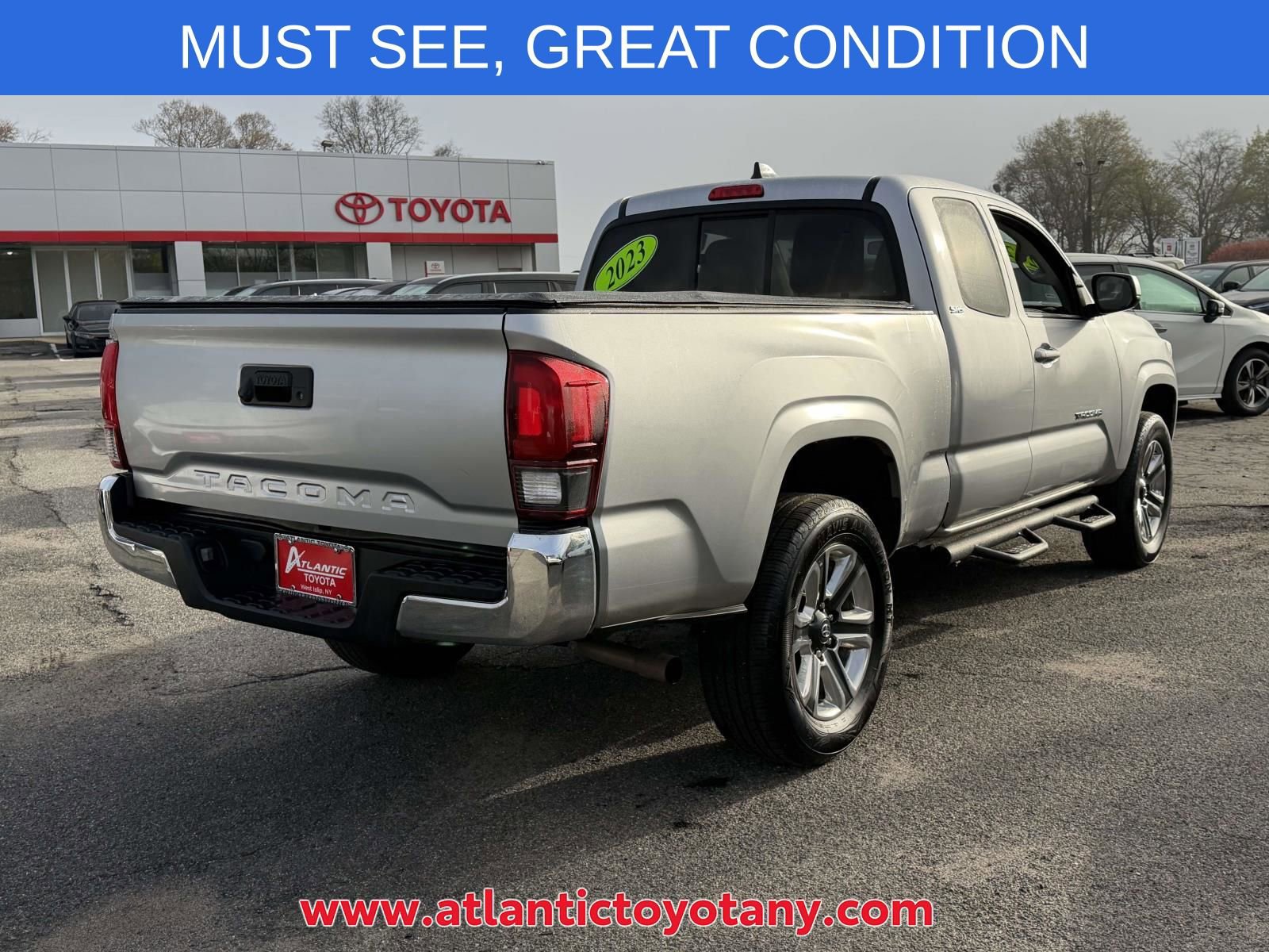 Used 2023 Toyota Tacoma SR5 RWD image 8