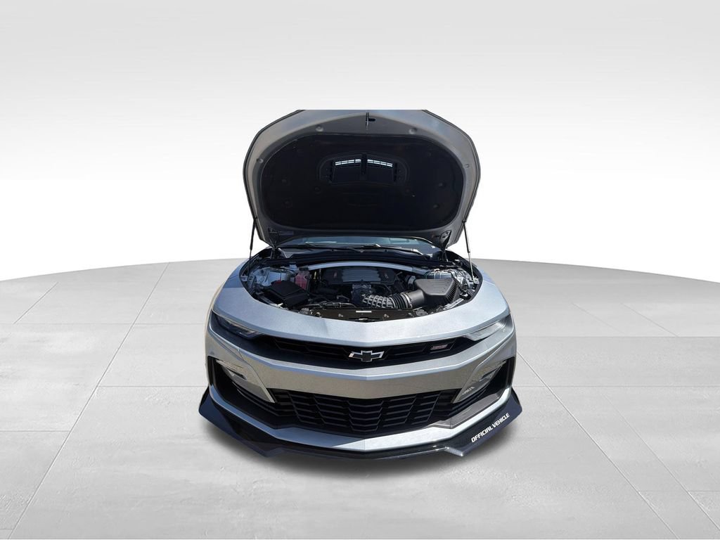 Used 2023 Chevrolet Camaro SS RWD image 12
