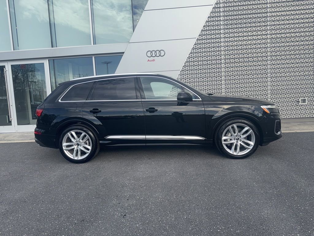 New 2025 Audi Q7 3.0T Premium Plus image 2