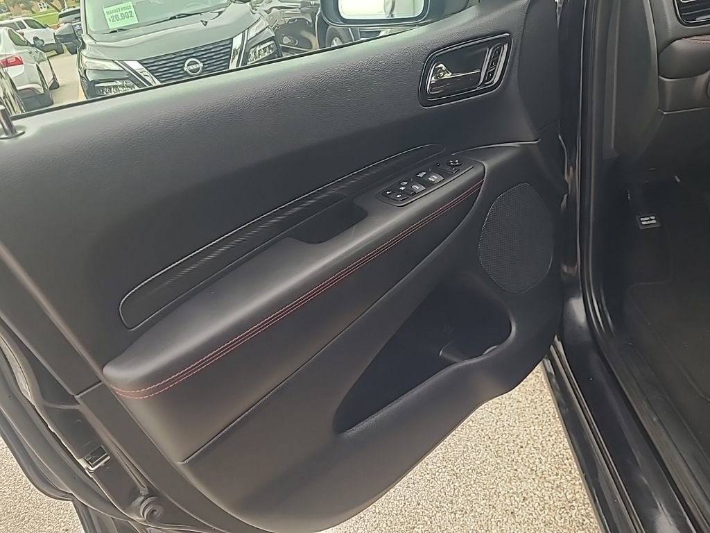 Used 2024 Dodge Durango GT image 11