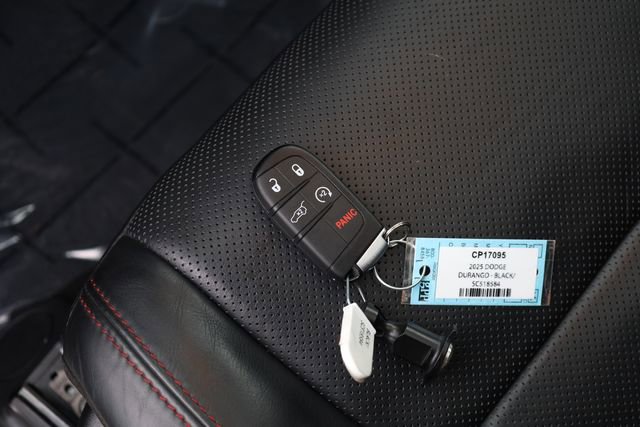 Certified 2025 Dodge Durango GT image 32