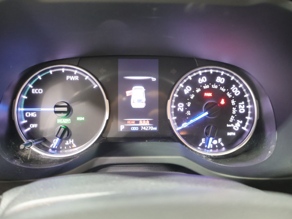 Used 2021 Toyota RAV4 XLE Premium AWD/4WD image 40