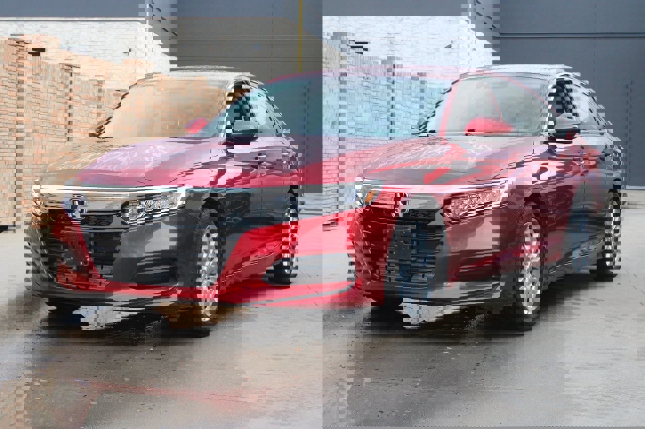 Used 2020 Honda Accord LX image 2