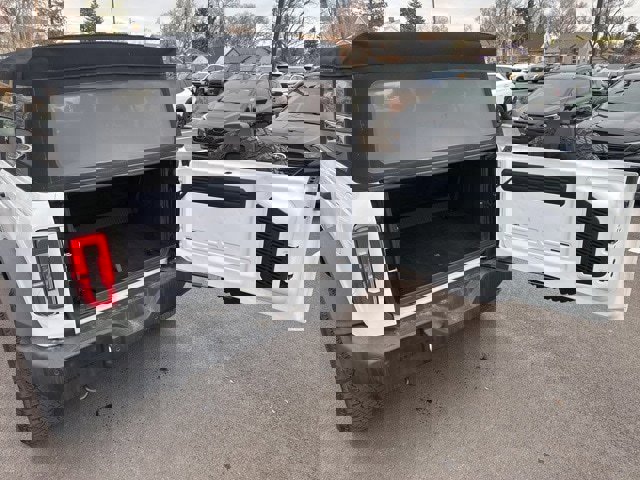 Used 2022 Ford Bronco Wildtrak image 12