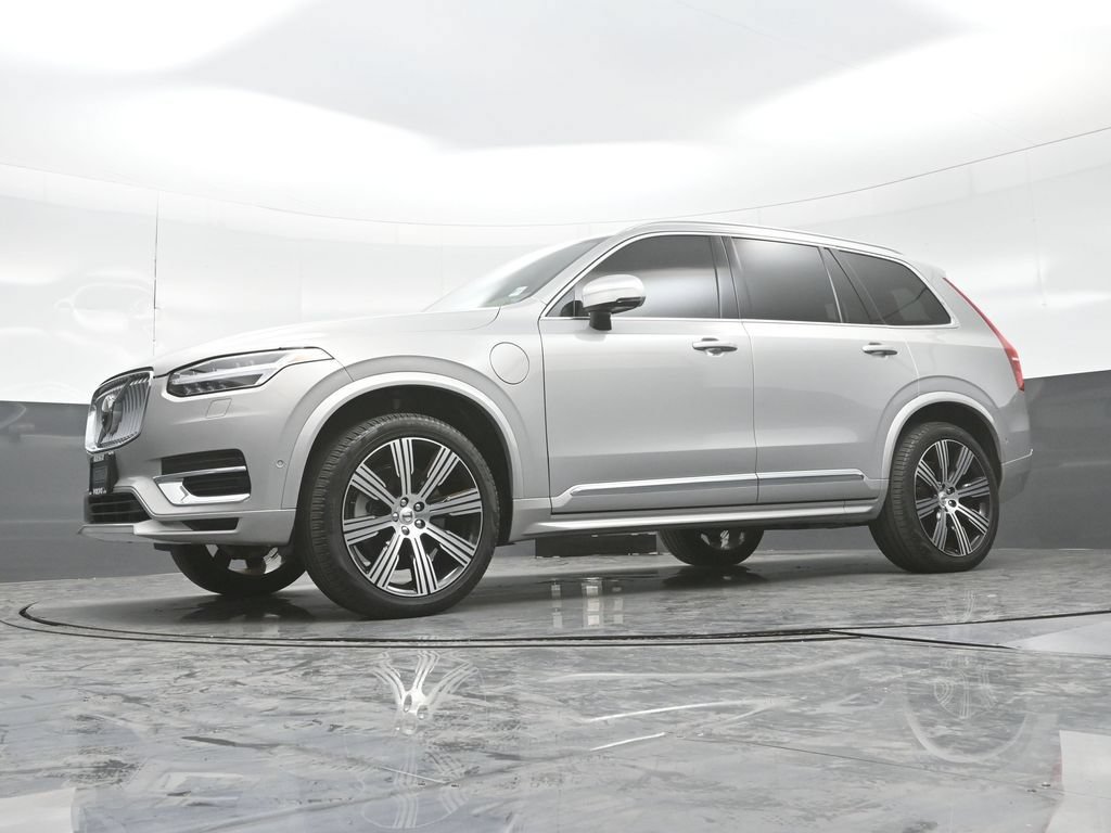 Used 2025 Volvo XC90 T8 Ultra w/ Protection Package Premier AWD/4WD image 25