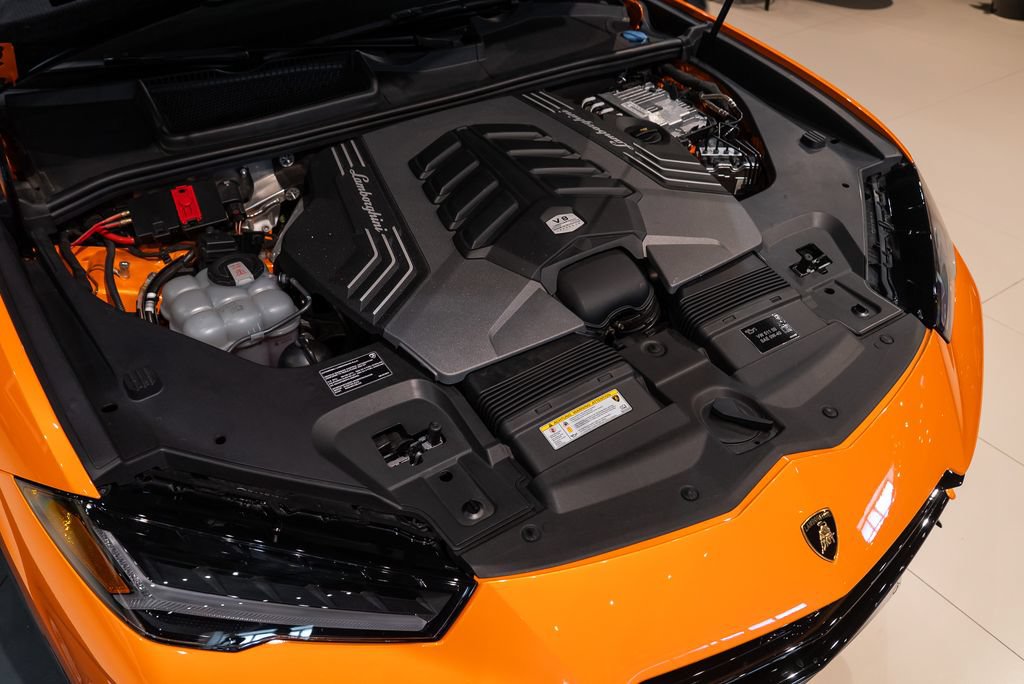 Used 2024 Lamborghini Urus S AWD/4WD image 17