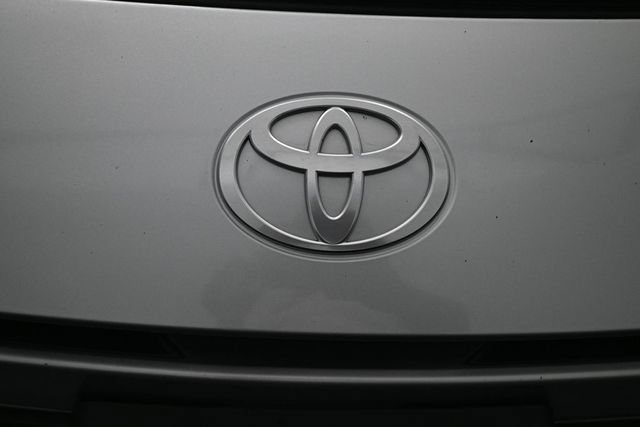 Used 2025 Toyota Camry LE FWD image 39