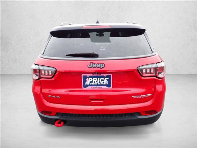 Used 2020 Jeep Compass Trailhawk AWD/4WD image 3