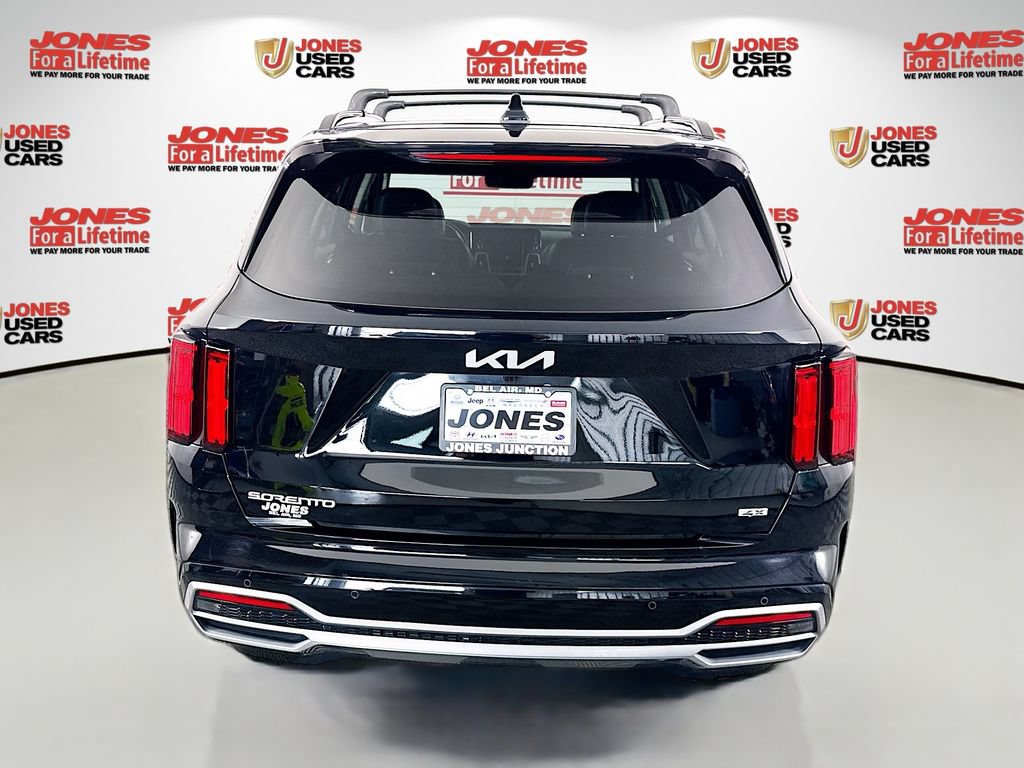 Certified 2023 Kia Sorento SX AWD/4WD image 19