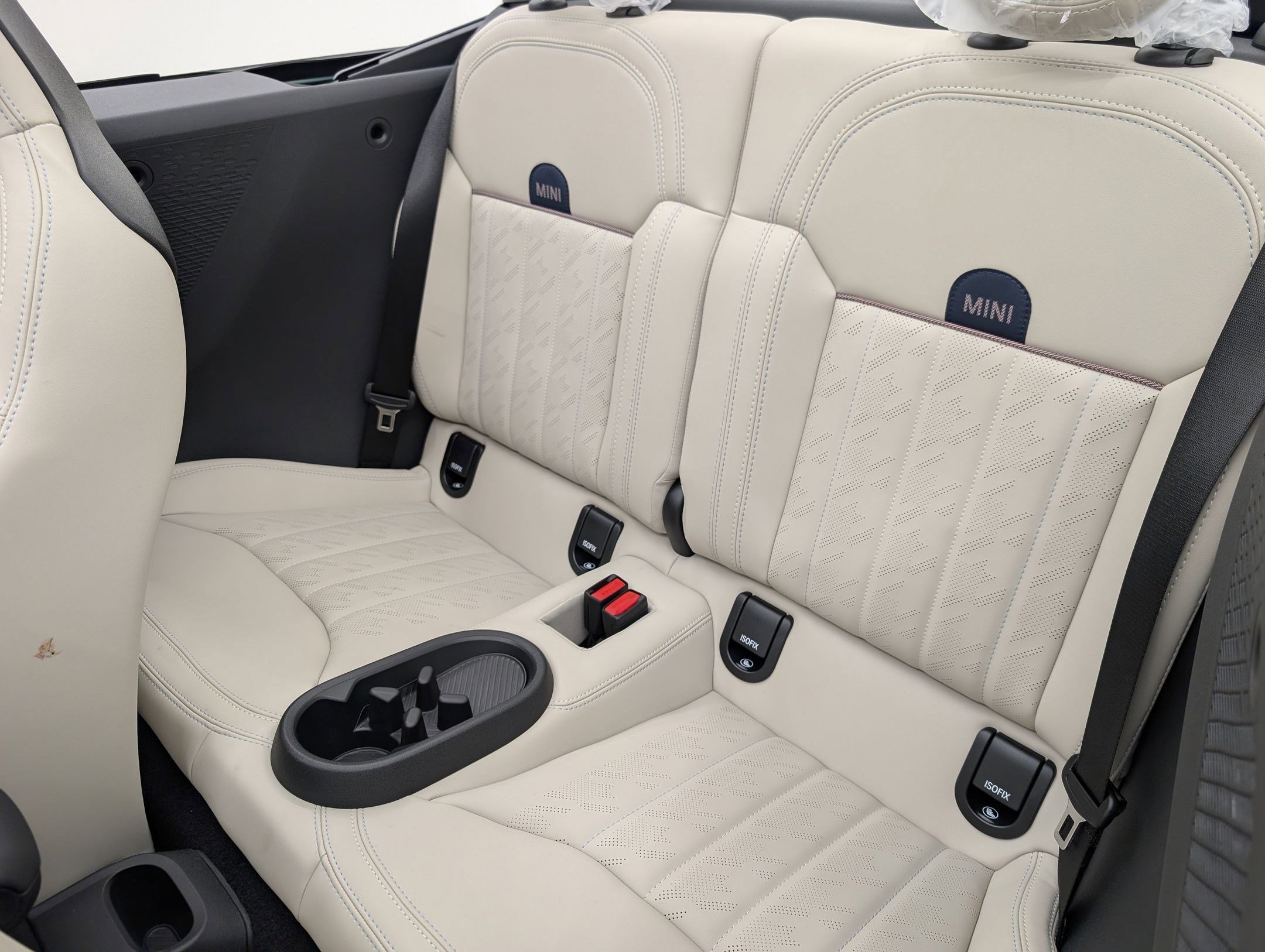 New 2026 MINI Cooper S image 21