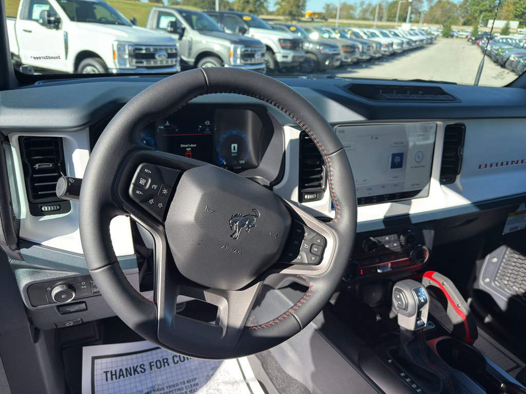 New 2025 Ford Bronco Heritage Edition image 9