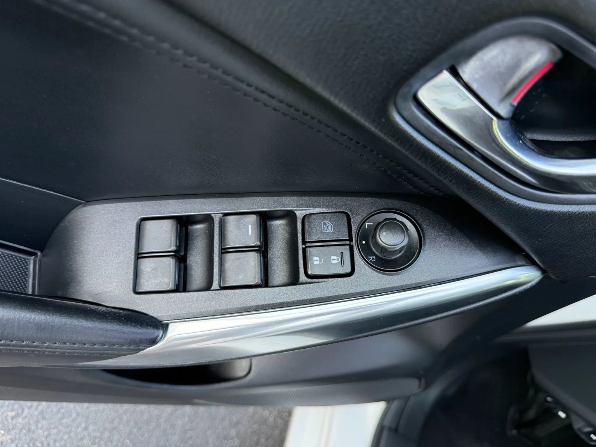 Used 2014 MAZDA MAZDA6 Touring image 19