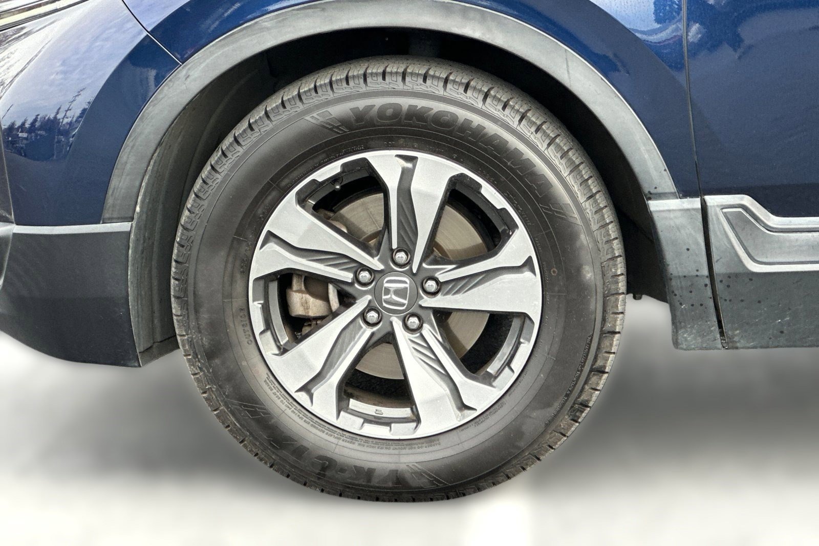 Used 2018 Honda CR-V LX image 11