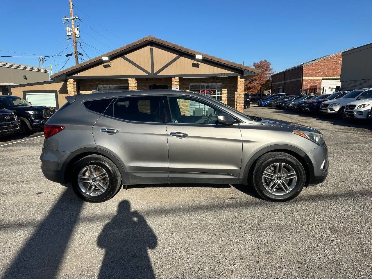 Used 2017 Hyundai Santa Fe Sport image 6