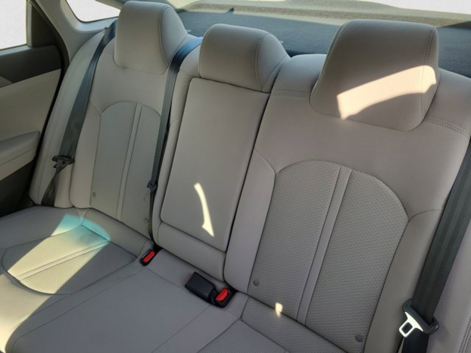 Used 2018 Hyundai Sonata ECO image 18