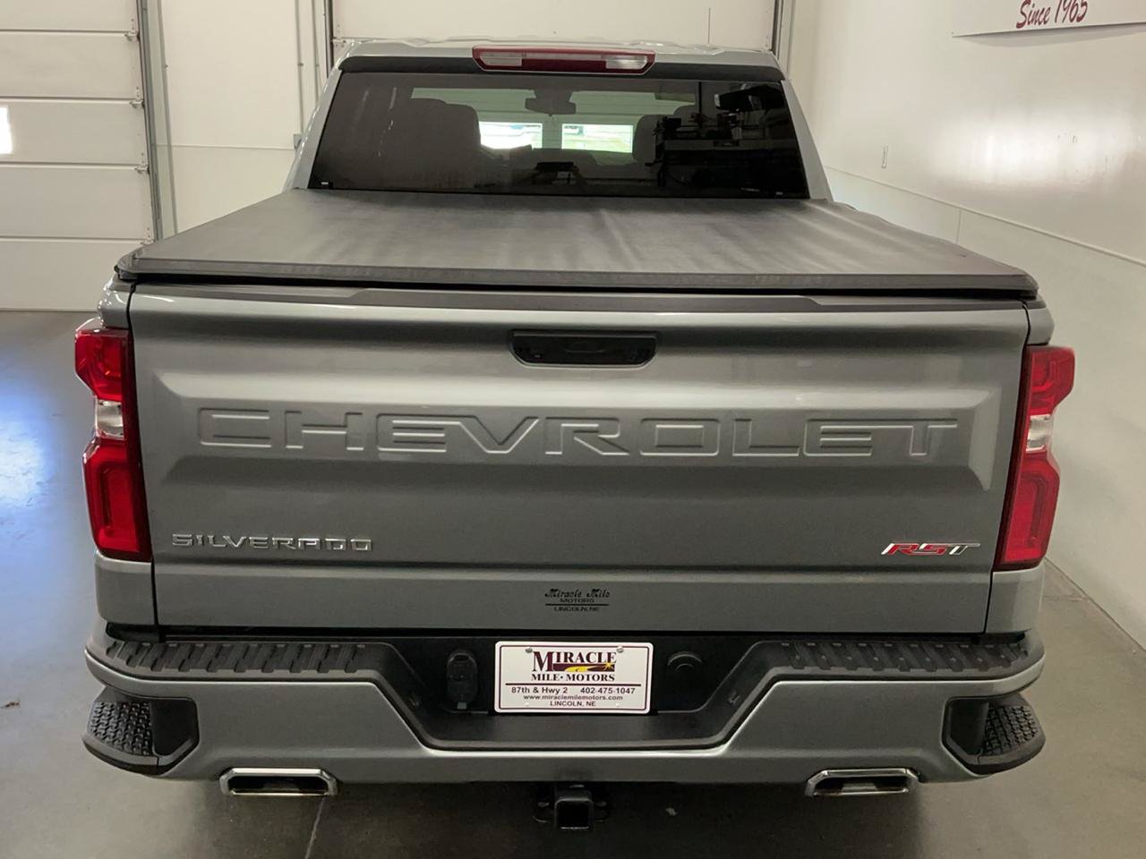 Used 2023 Chevrolet Silverado 1500 RST w/ Z71 Off-Road Package AWD/4WD image 5