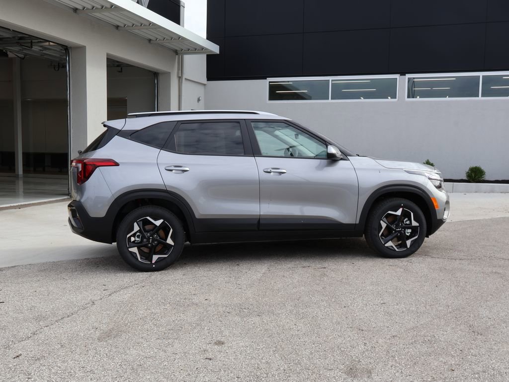 New 2026 Kia Seltos S AWD/4WD image 8