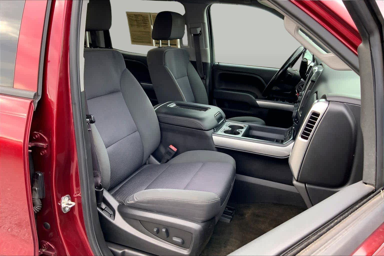 Used 2016 Chevrolet Silverado 1500 LT w/ All Star Edition AWD/4WD image 9