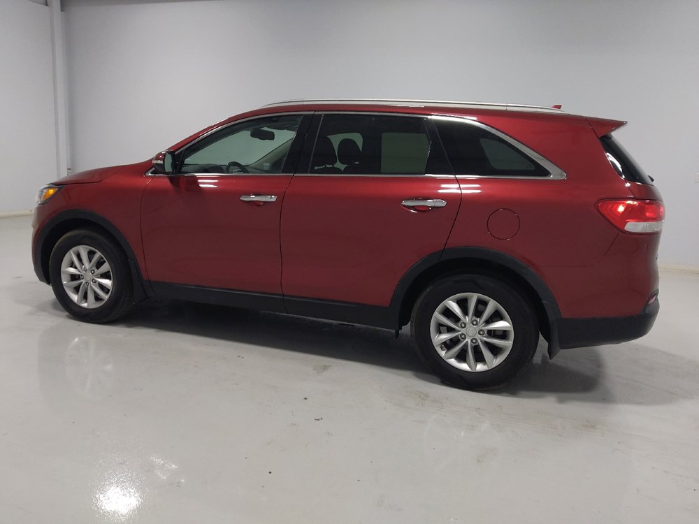 Used 2016 Kia Sorento LX w/ LX Convenience Package image 3