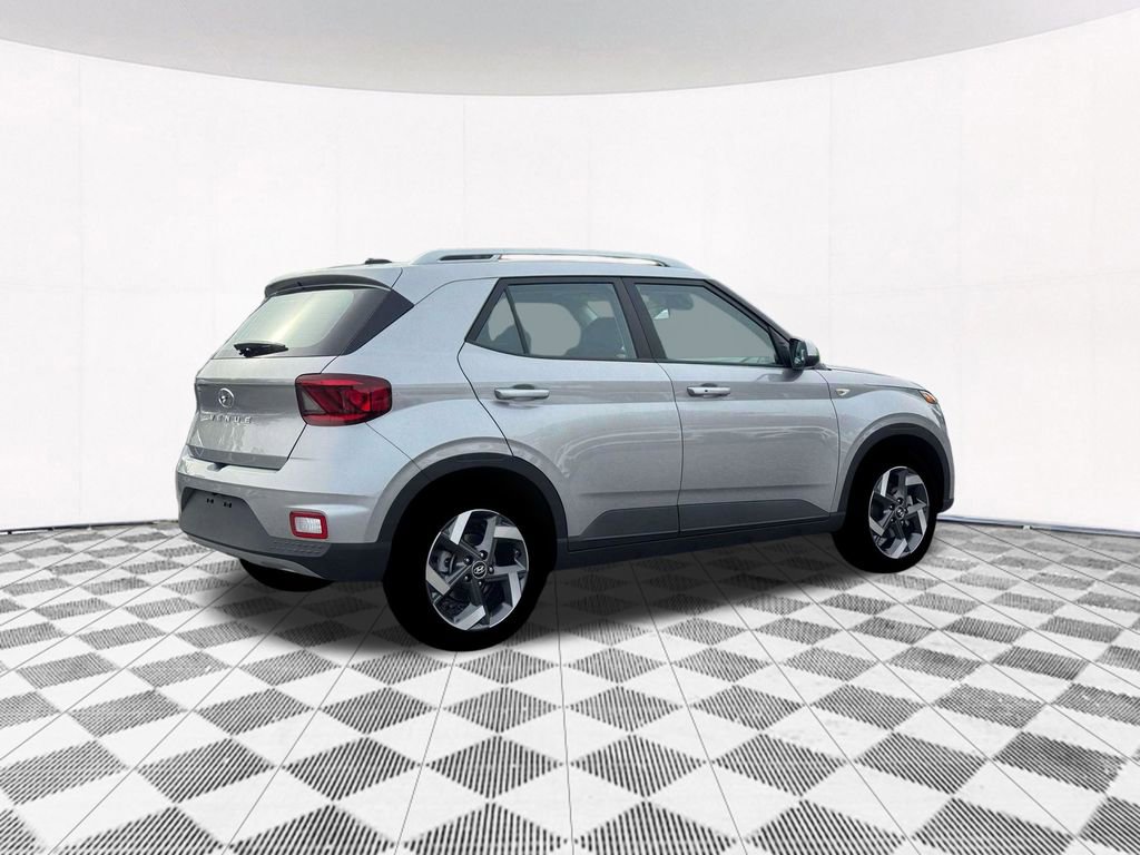 New 2026 Hyundai Venue SEL FWD image 12