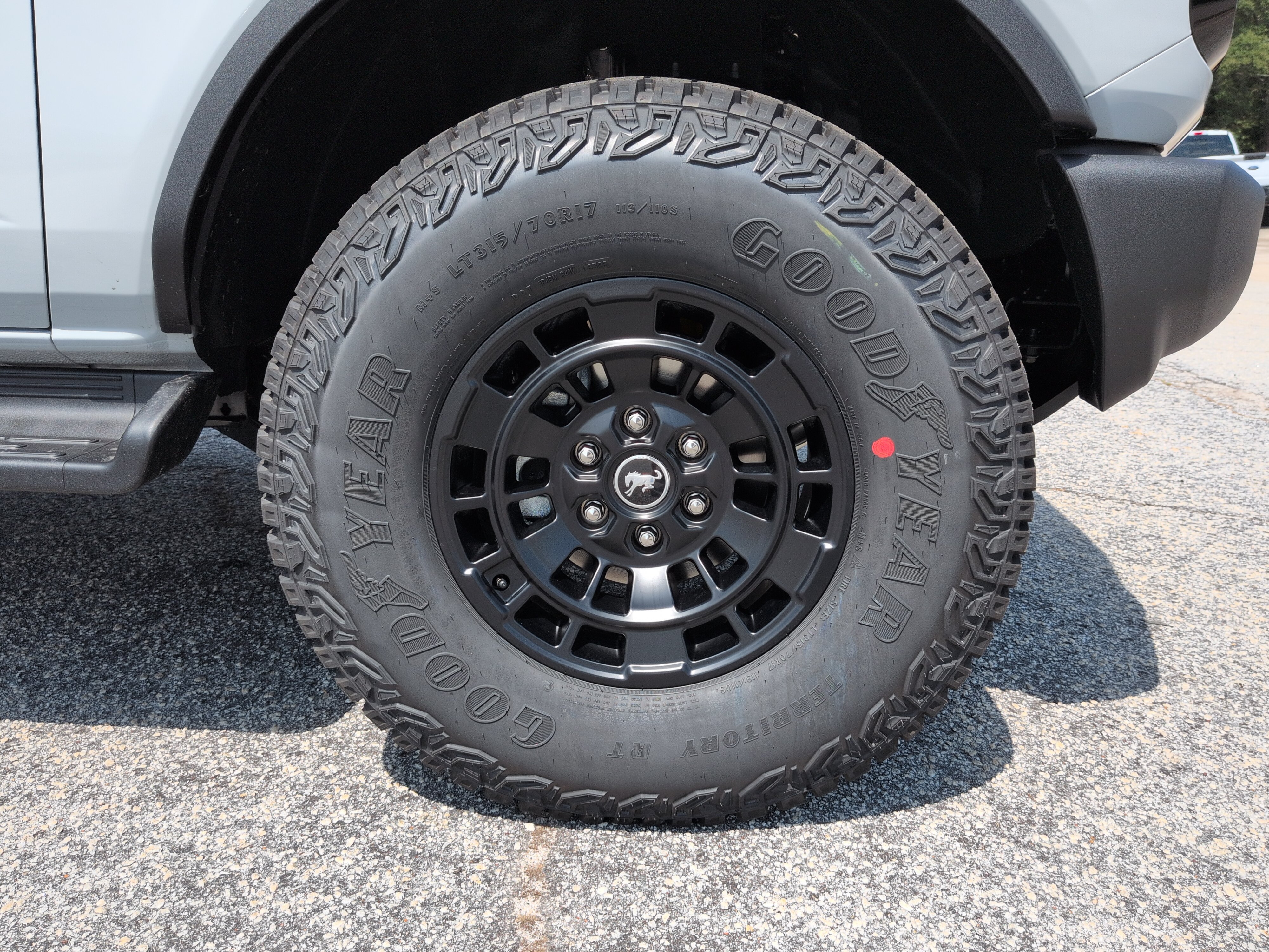 New 2026 Ford Bronco Outer Banks w/ Sasquatch Package AWD/4WD image 9