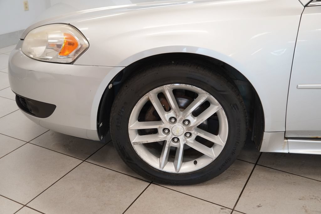 Used 2014 Chevrolet Impala LTZ FWD image 18