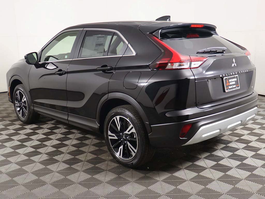 New 2026 Mitsubishi Eclipse Cross SE AWD/4WD image 8