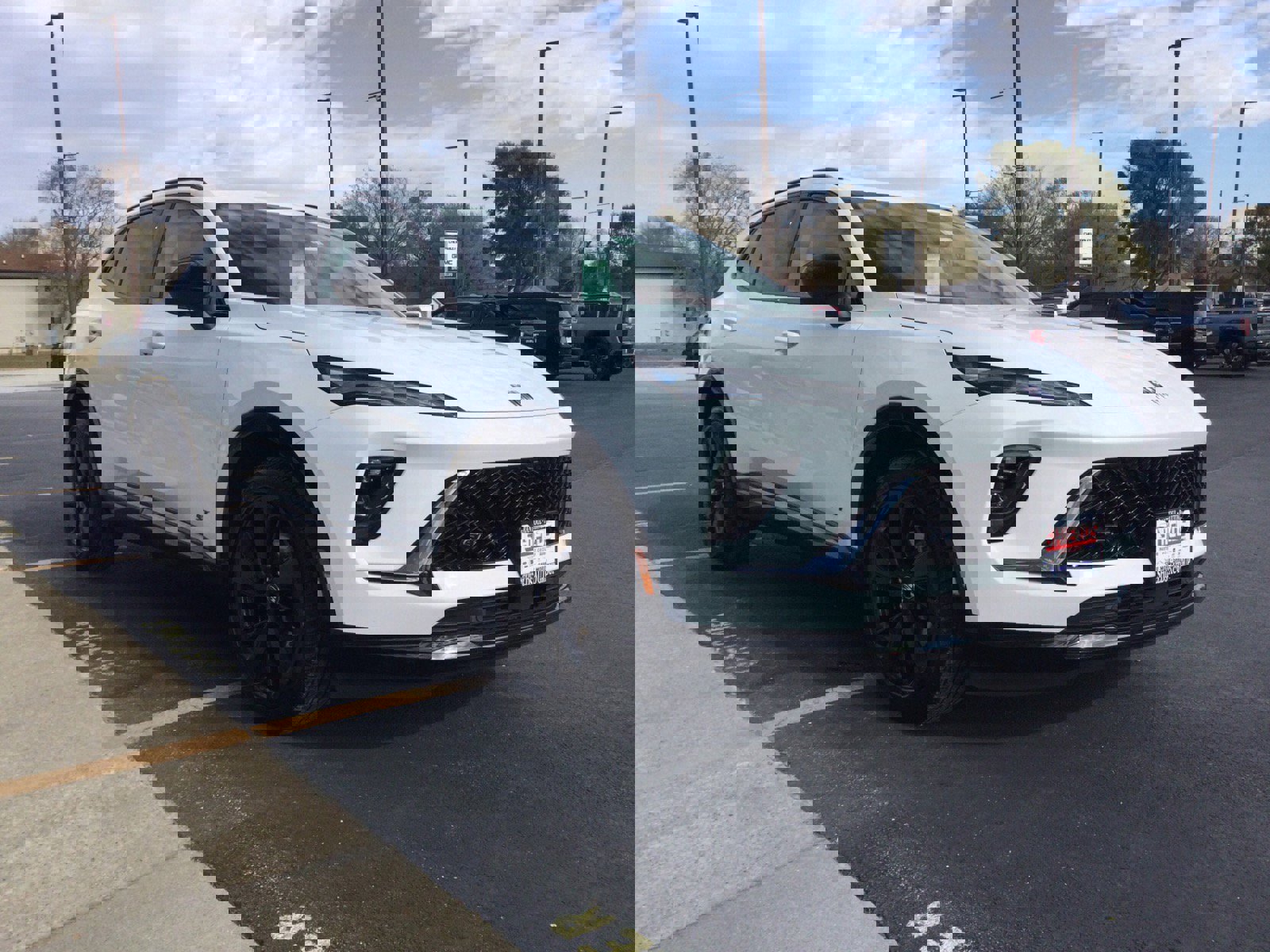 Used 2024 Buick Envision Sport Touring image 5