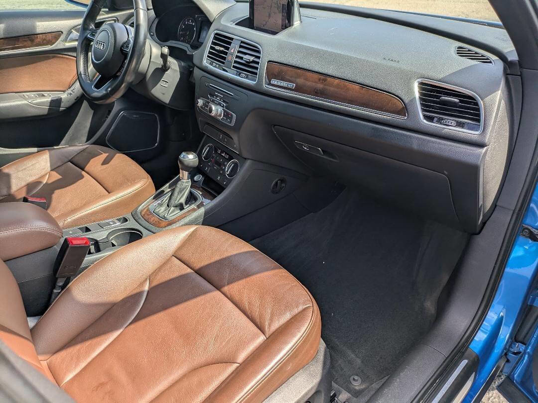 Used 2016 Audi Q3 2.0T Prestige w/ Prestige Package image 14