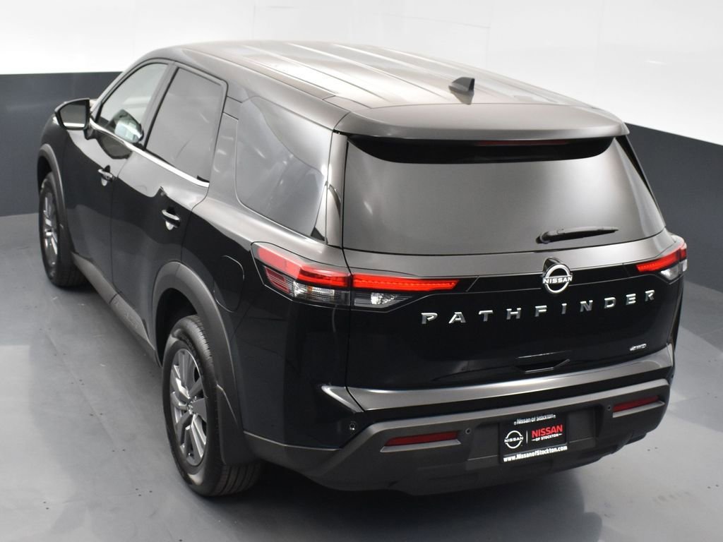 New 2025 Nissan Pathfinder S image 48
