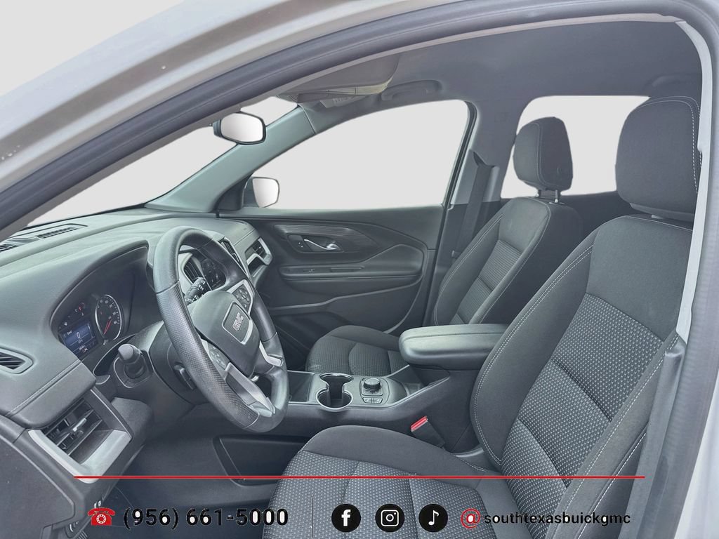 Used 2024 GMC Terrain SLE w/ Driver Convenience Package FWD image 11