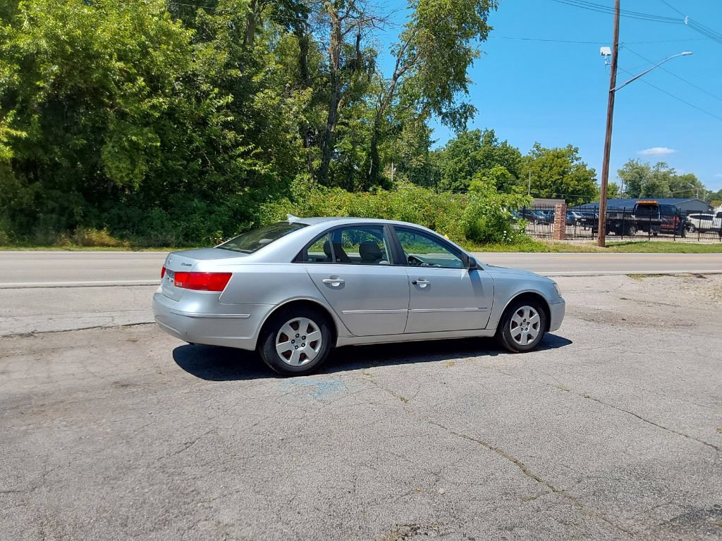 Used 2010 Hyundai Sonata GLS FWD image 7