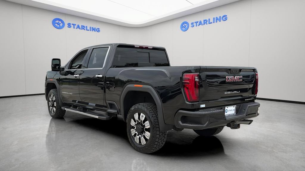 Used 2024 GMC Sierra 2500 Denali AWD/4WD image 5