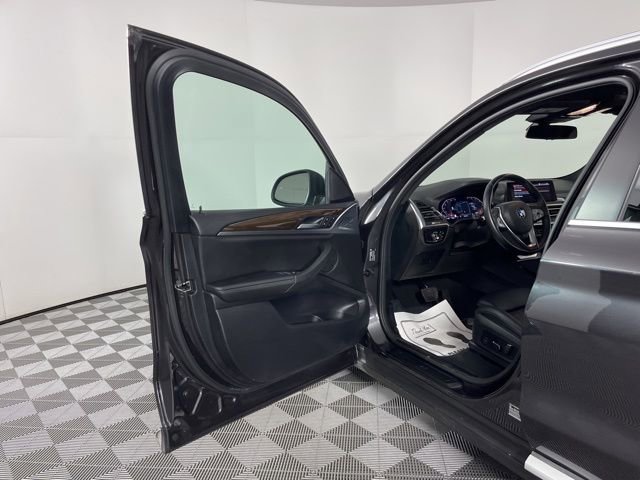 Used 2024 BMW X3 sDrive30i w/ Convenience Package image 16