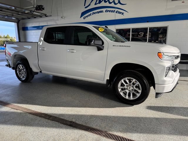 Certified 2026 Chevrolet Silverado 1500 RST AWD/4WD image 12